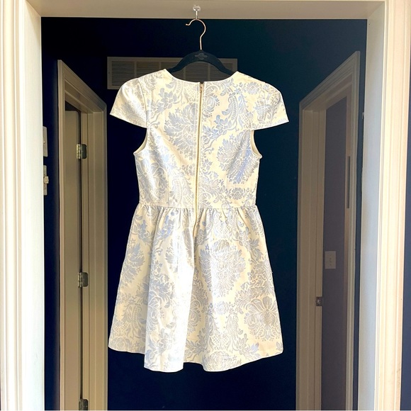 Xenia Shimmering Dress Metallic Jacquard - Picture 2 of 4